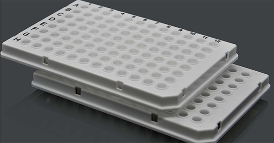 مواد مصرفی PCR سفید 0.1 میلی لیتر پلیت PCR 96 Well Half Skirted